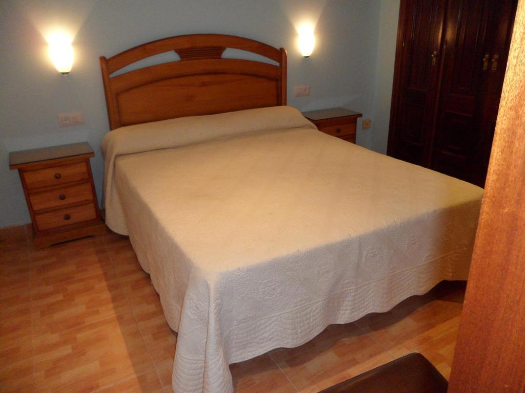 Hostal Alce Hotel Nigrán Стая снимка