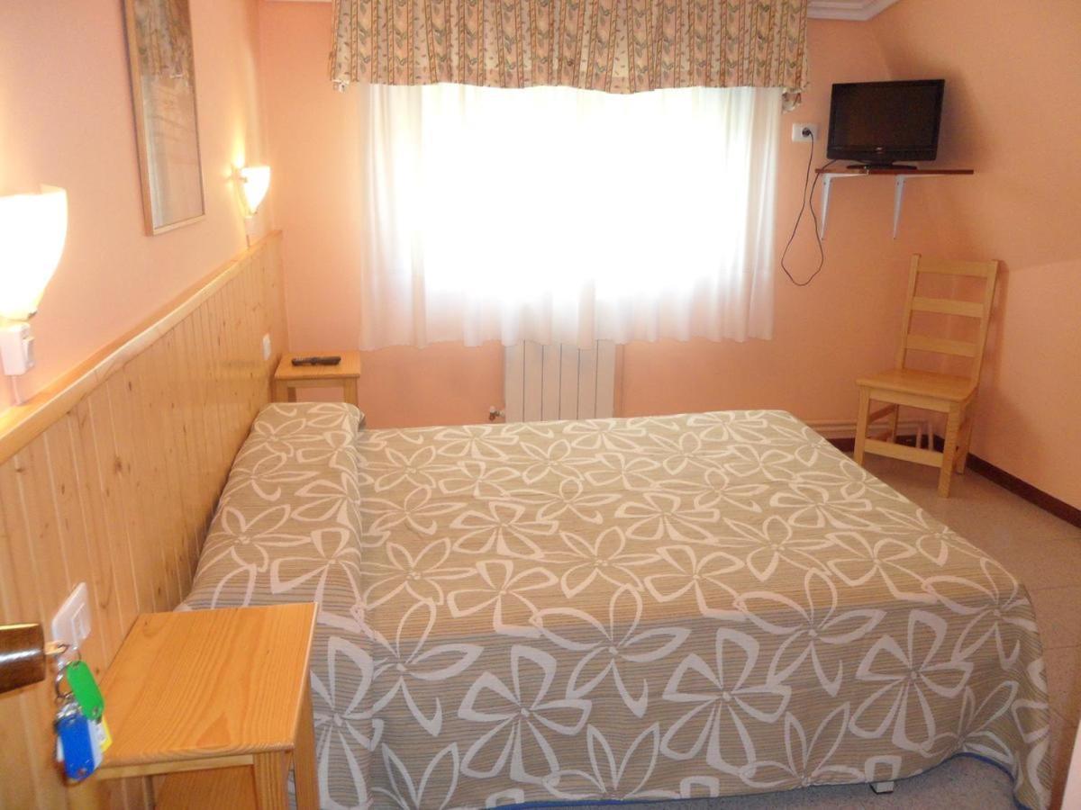 Hostal Alce Hotel Nigrán Екстериор снимка