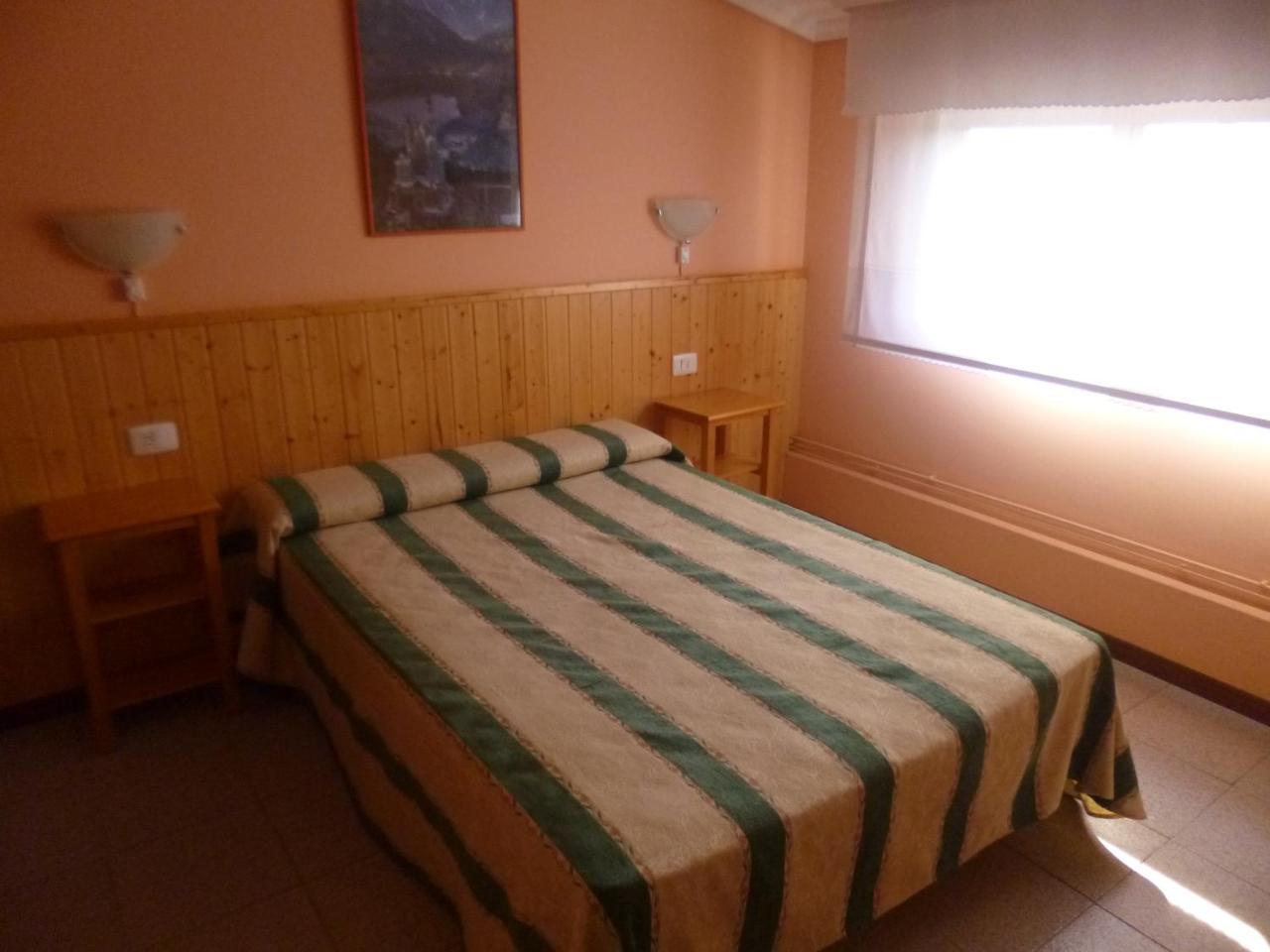 Hostal Alce Hotel Nigrán Екстериор снимка